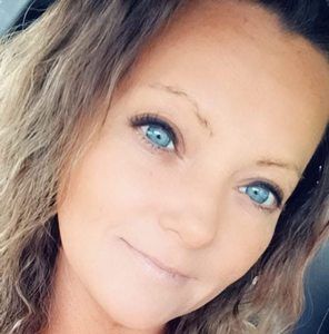 Meet your Posher, Tiffany